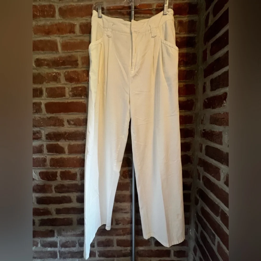 Maeve Pleated Straight Pants Anthropologie Ivory Aston Cuffed Crop Size 6 (US) - Picture 5 of 9